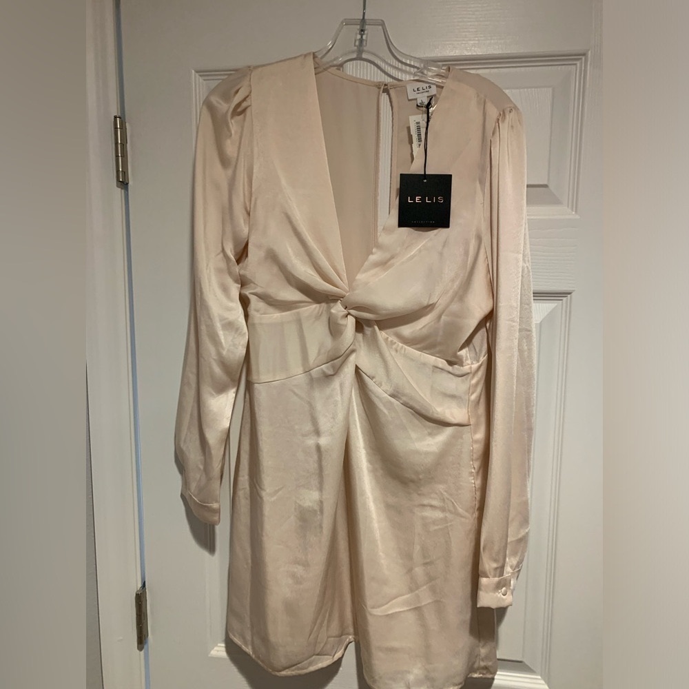 NWT Champagne Satin Twist Front Dress. Size Large